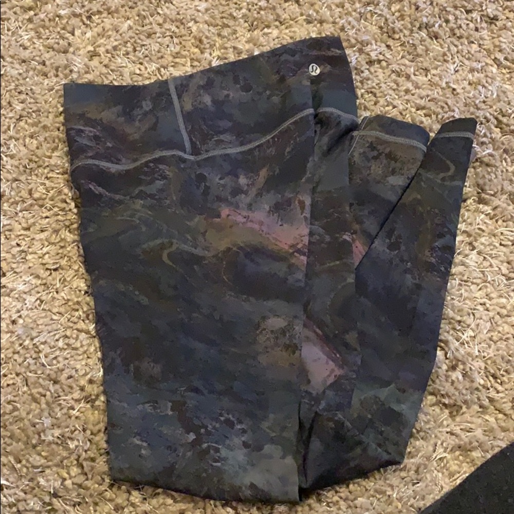 lululemon galaxy leggings full length 6 RARE